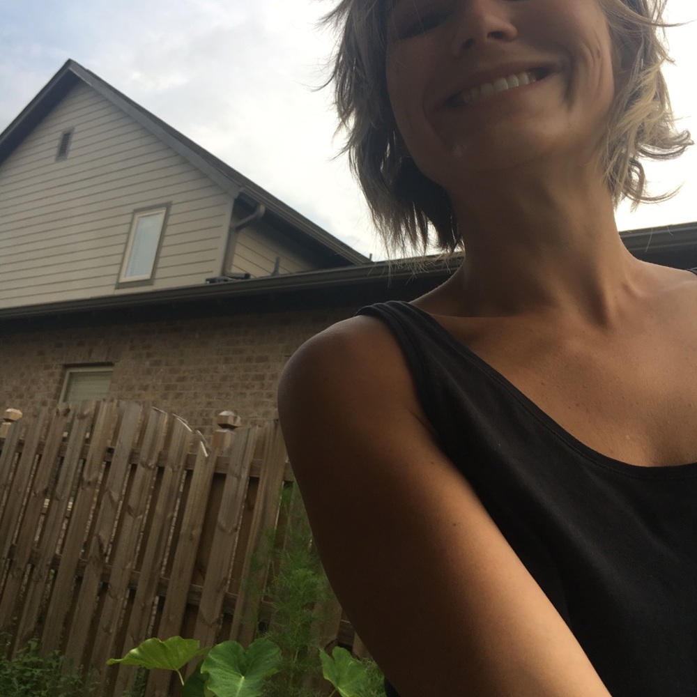 Meet your Posher, Leah